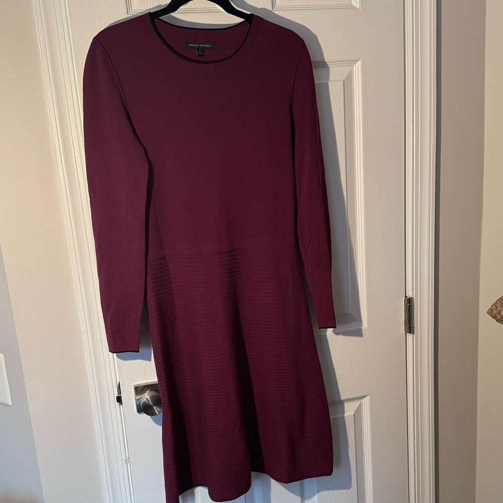 Banana Republic Long Sleeve Burgundy Dress